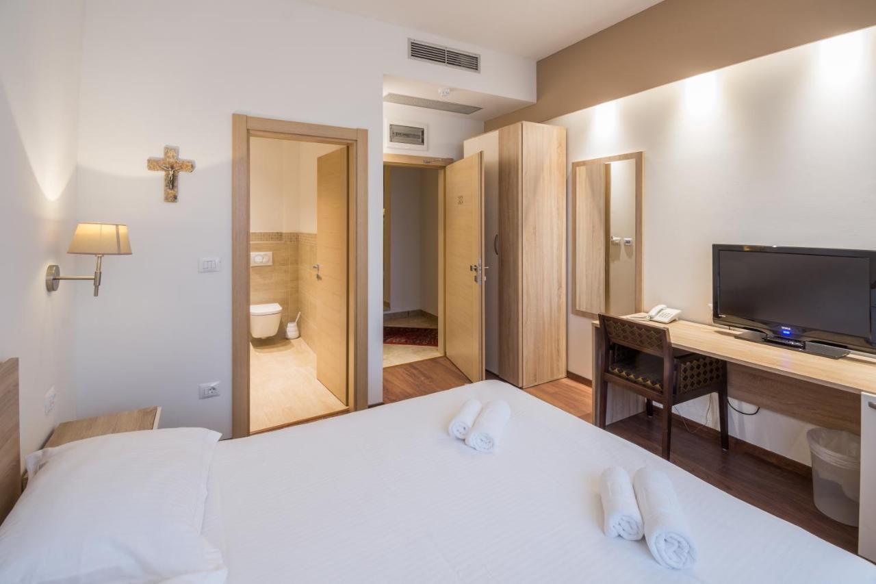 Hotel Quercus Medjugorje Ngoại thất bức ảnh